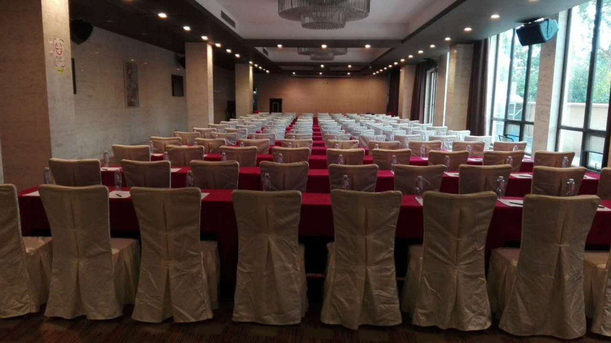 XI Yu Hotel Kuangcsou Kültér fotó